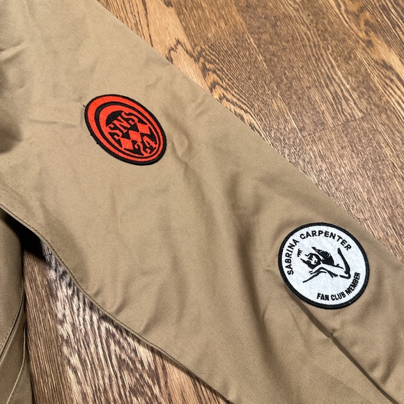 Sold - Picture 5 of 11